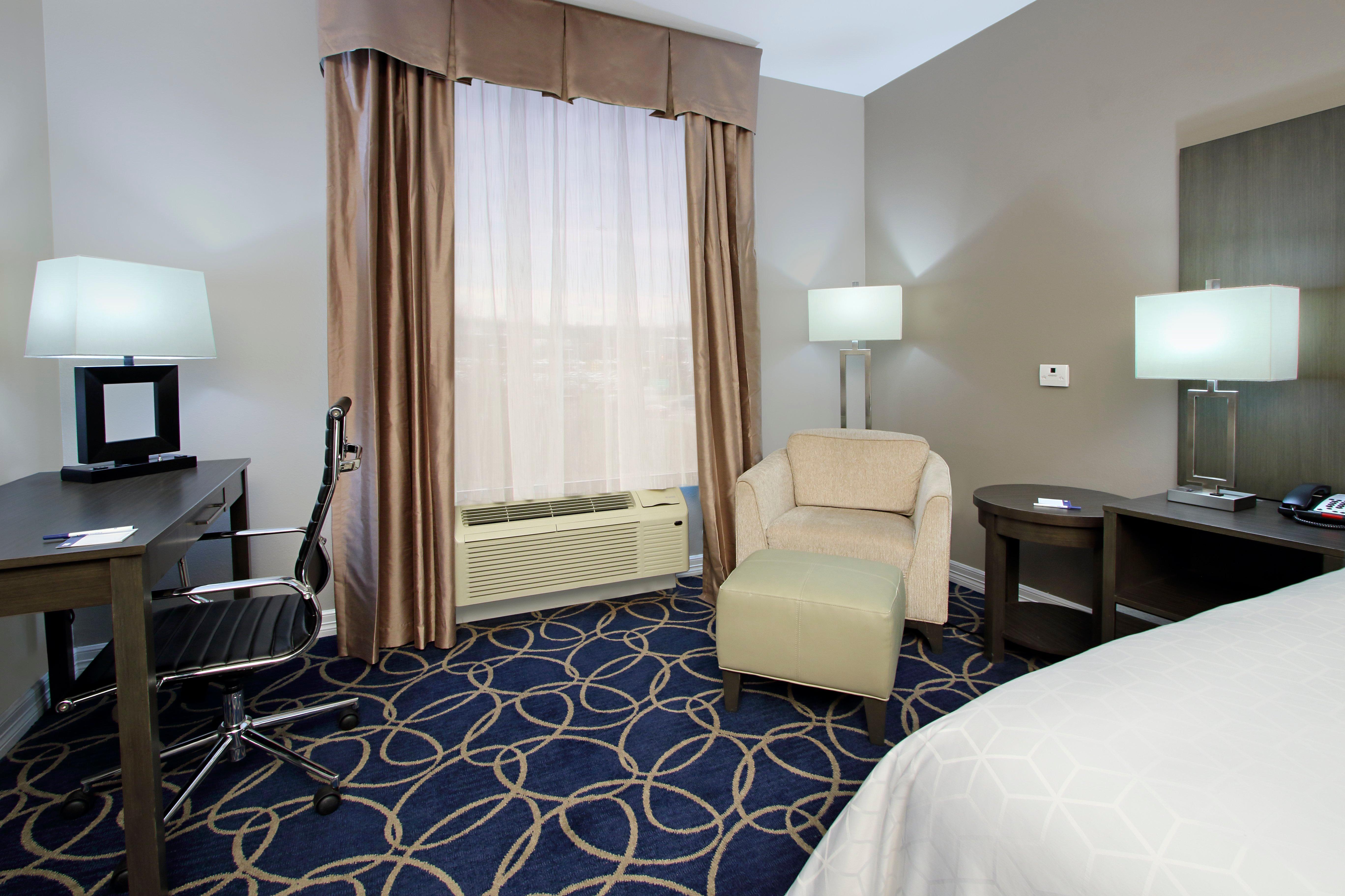 Holiday Inn Express And Suites Houston North - Iah Area By Ihg Eksteriør bilde